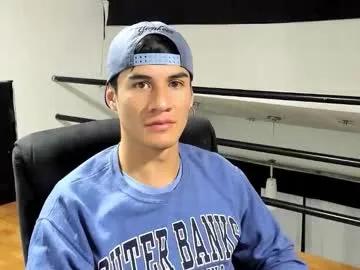 dominic_radccliffe on Chaturbate