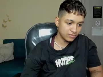 Freechat dominick_joness on Chaturbate