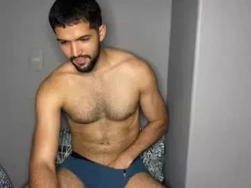 Freechat douglasskingjr on Chaturbate
