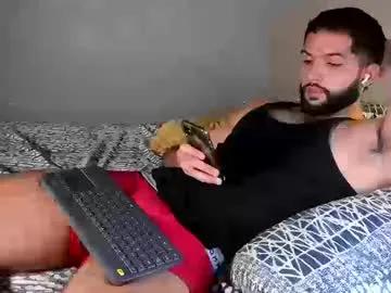 Freechat douglasskingjr on Chaturbate