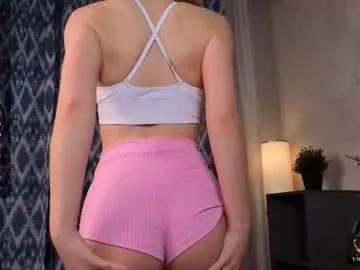 elina_wilgauch — GOAL: flash boobs [98 tokens remaining] Welcome lovely, private is open fav patern 111 222 333 #new #blonde #chatting #friendly #dance