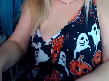 Freechat ellabella36dd on Chaturbate