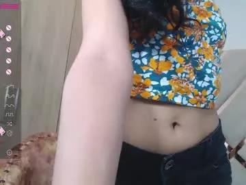 Freechat ellajonz on Chaturbate