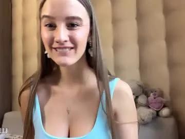 emi__ly — make me smile>w<  #new #slim #bigboobs #shy #18 [13 tokens remaining]
