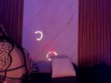 emiilycollins1 on Chaturbate