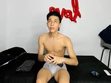 Freechat evans_collins24 on Chaturbate