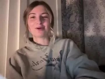 fantasyella on Chaturbate