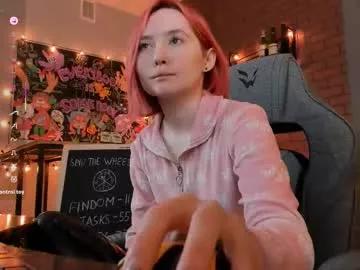 Freechat fetishrey on Chaturbate