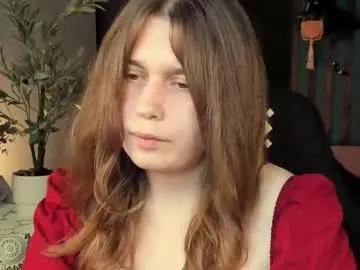 Freechat fioramarmoris on Chaturbate