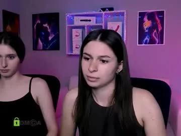 Freechat flora_ri on Chaturbate