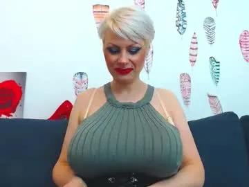 forever_barbie on Chaturbate