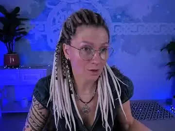 fridatander room chat