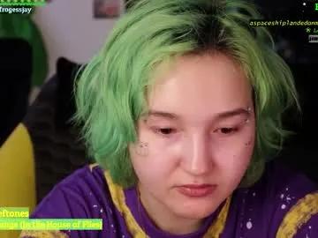 Freechat frogessjay on Chaturbate