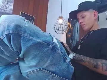 Freechat gaboreyes1 on Chaturbate