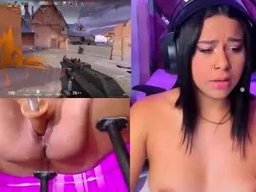 Freechat ginakurt_ on Chaturbate