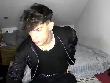 Private giovyyx on Chaturbate