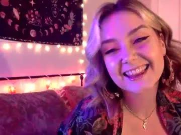 Private givemesweetdreams on Chaturbate