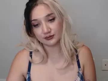 Freechat goddessemmy on Chaturbate