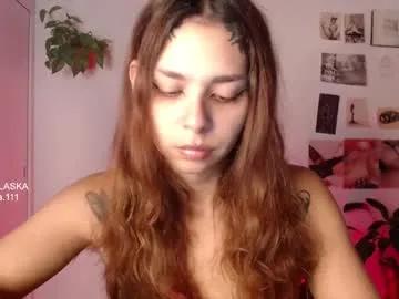 golden_alaska on Chaturbate
