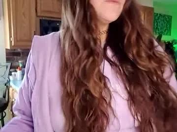 Chaturbate goodgirlcelestecat is Freechat goodgirlcelestecat — Come interrupt my cleaning. :p #chubby #bbw #kink #natural