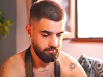 Freechat hairyrobxxx on Chaturbate