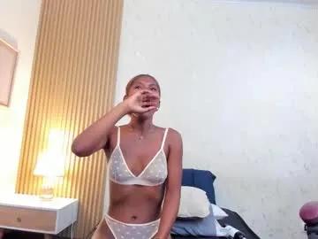 Freechat halleylorens on Chaturbate