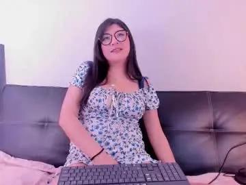 Freechat hannaasweet on Chaturbate
