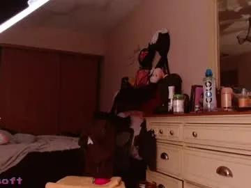 Freechat happysoft on Chaturbate