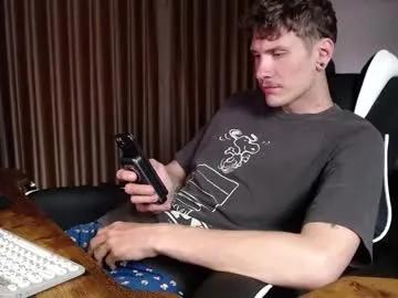 Freechat hercules__ on Chaturbate