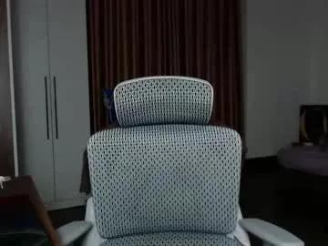 Freechat hercules__ on Chaturbate