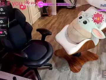 highclass92i — Highclass92i's room #bigdick #hugedick  #uncut #straight #bigcock