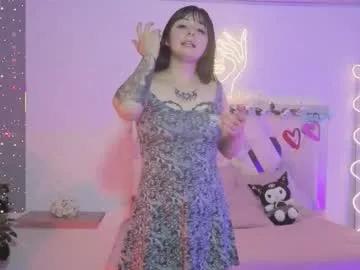 hinna_tay on Chaturbate