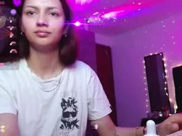 Freechat holy_juli2 on Chaturbate