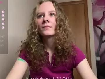 hot_thumbelina on Chaturbate