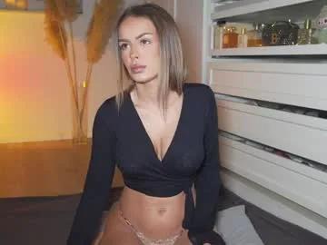 Group hotbella_ on Chaturbate