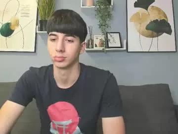 Avatar of hotflirtyfella