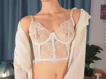 Freechat hotlaracroft on Chaturbate