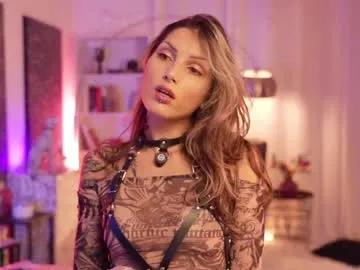 informal_ —    #bigass #smalltits #young #natural #feet