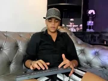 isaac_collins_ — GOAL: jerk hard +spit cock [99 tokens remaining] Welcome to my room! Hey I'm new here come and get all my cum #new #feet #straight #young #bigcock