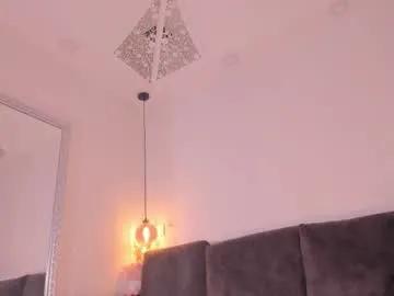 isabela_franco_ — Goal: Play with my body #fuckmachine #anal #squirt #bigass #natural - Next Goal: Play Gemini