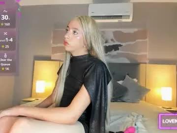 Freechat isabella_glam on Chaturbate