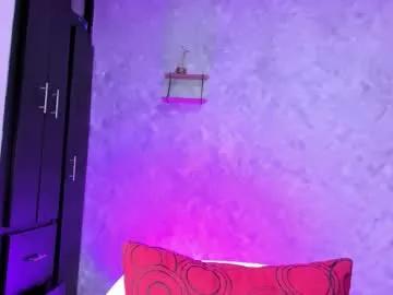 Private isabellagh1 on Chaturbate