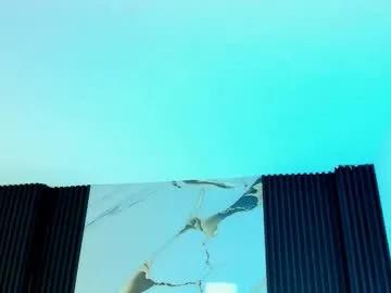 Freechat issafoxx on Chaturbate