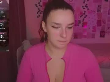 Freechat iwi_wi_wi on Chaturbate