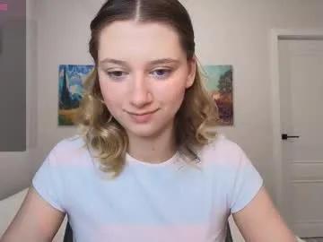 jackp0t__ — deep clevalage + massage my tits under top  #18 #flexible #nonude #fitness #findom [0 tokens remaining]