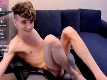 Freechat james_mil on Chaturbate
