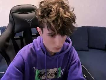 Freechat james_mil on Chaturbate