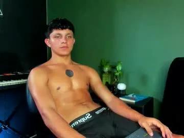 Freechat jamesgolden_ on Chaturbate