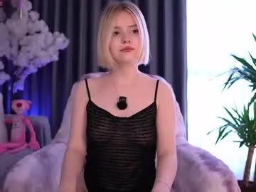 joice_queen — GOAL: ass tease [44 tokens remaining] Hi, I'm Paula. Let's Play :) type /menu to play with me! #blonde #bigboobs #squirt #tease #teen