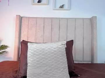 Freechat juana_240 on Chaturbate